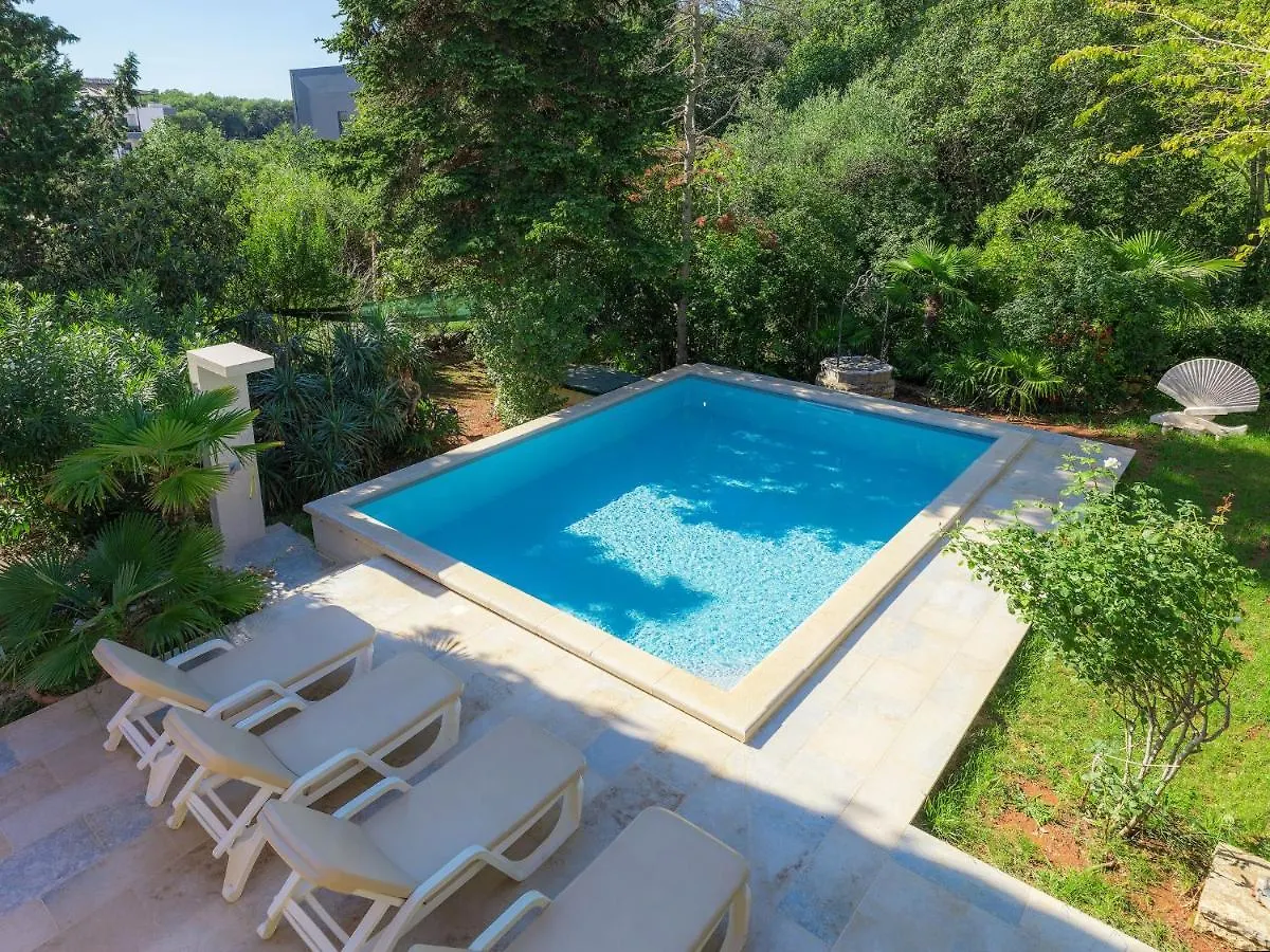 Holiday Home Villa Crispo - Mdn119 By Interhome Medulin