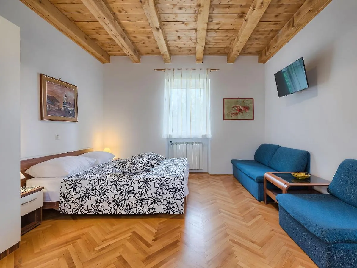 Holiday Home Villa Crispo - Mdn119 By Interhome Medulin