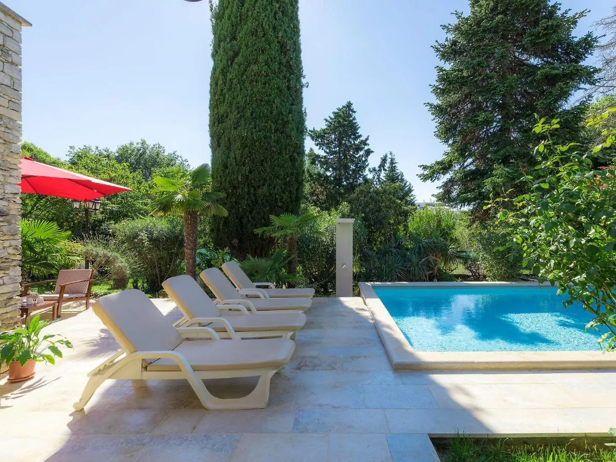 Holiday Home Villa Crispo - Mdn119 By Interhome Medulin