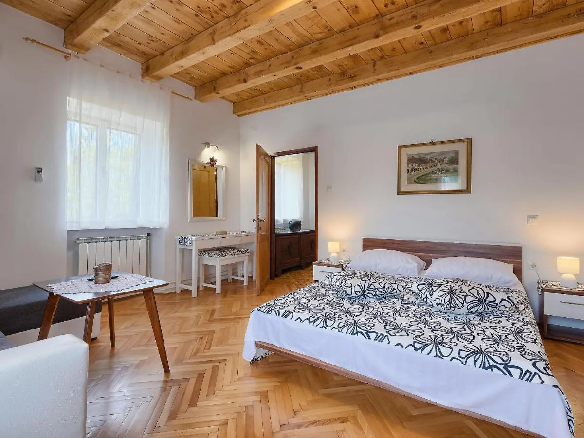 Holiday Home Villa Crispo - Mdn119 By Interhome Medulin